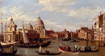 Venecia clásica Painting - Vista del canal del Gran Canal y Santa Maria Della Salute con barcos y figura Canaletto Venecia